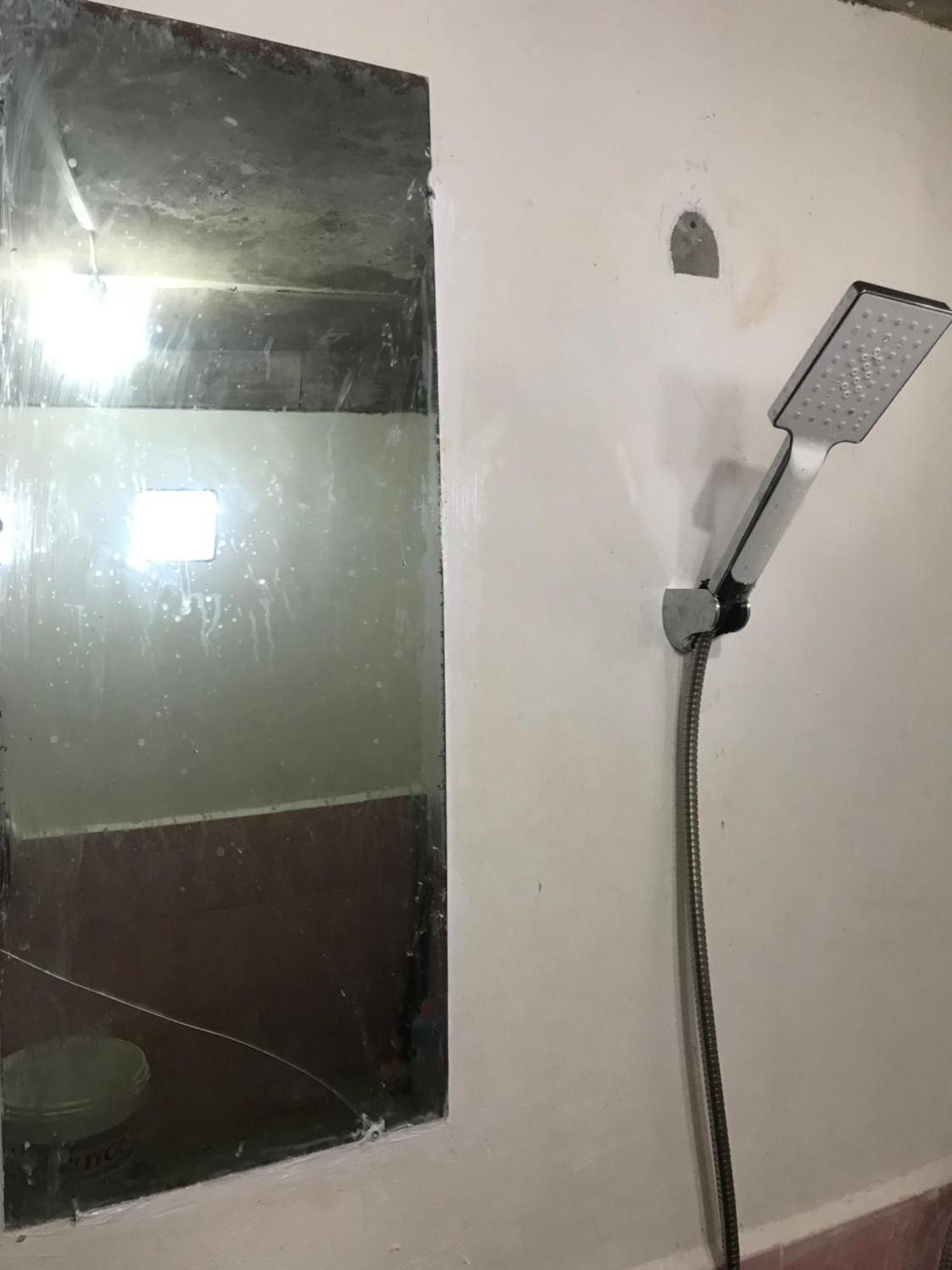 Ora Komodo Home Stay Exteriör bild